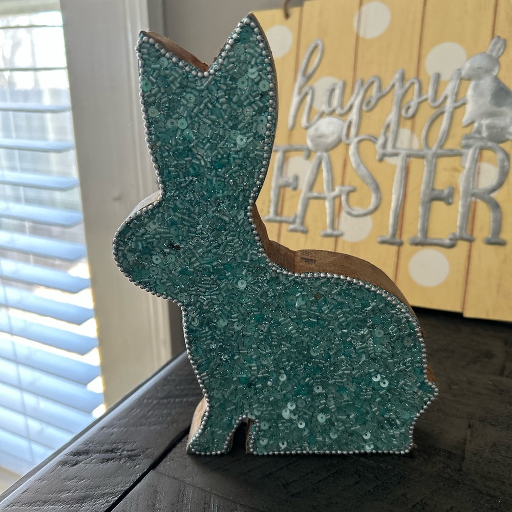 Teal Beaded Bunny Decor